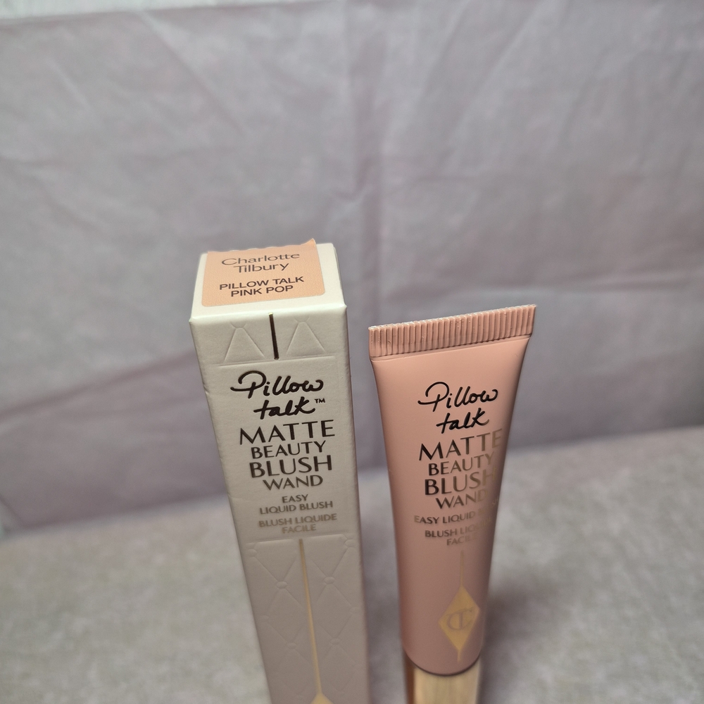 Charlotte Tilbury Pillow Talk Matte Blush Wand - Pink Pop